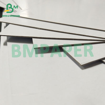 높은 강도 및 단단성 양면 하얀 코팅 듀플렉스 보드 540gsm 1mm 제품 포장 상자