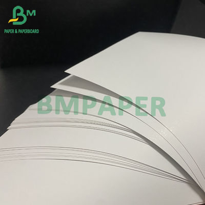 광택이 없는 코팅된 C2S 광택 페이퍼 80G 90G 100G 115G 635 사이즈 밀리미터 Ｘ 900 밀리미터