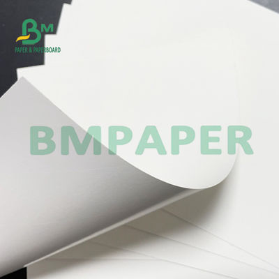 일 측은 OEM ODM을 싸 화장품을 위한 화이트 보드 백서 높은 두께를 코팅했습니다