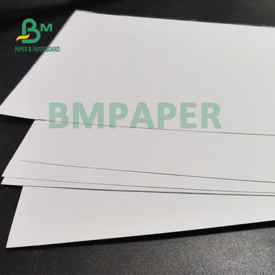 팜플렛을 위한 200gsm 250gsm 우드프리 비도공지 이사회 720 밀리미터 Ｘ 1020 밀리미터