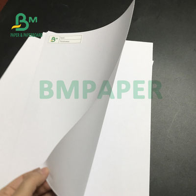 60gsm 65gsm 하얀 회사채 페이퍼 롤, 하얀 옵세트 인쇄 용지는 카탈로그 8.5 Ｘ 11을 위해 조금씩 움직입니다