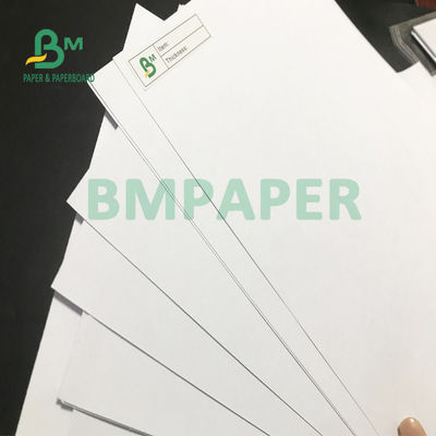 60gsm 65gsm 하얀 회사채 페이퍼 롤, 하얀 옵세트 인쇄 용지는 카탈로그 8.5 Ｘ 11을 위해 조금씩 움직입니다