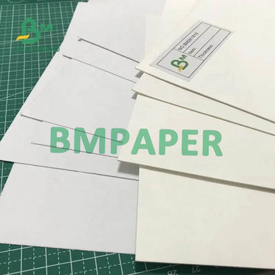 종이 445MM 610MM 889MM에서 0.4MM 340G 하이벌크 하얀 흡수 블로터 백서