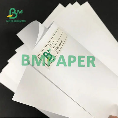 대형롤은 하얀 표백된 백서 160gsm 180gsm 200gsm Offet 프린팅 피아펠을 도금하지 않았습니다