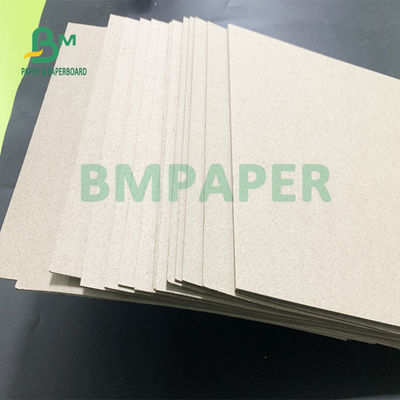 600gsm 700gsm 환경 친화적 황판지 양측은 단단한 힘을 회색으로 합니다