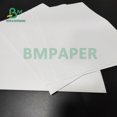 책 프린팅 66 Ｘ 106 센티미터 동안 50gsm 55gsm 도금되지 않은 하얀 상질 본드지