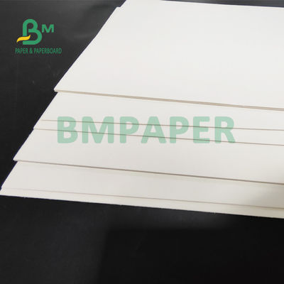 385gsm 0.7 밀리미터는 맥주 받침대 보드 640 Ｘ 880 밀리미터 홍수 흡수를 도금하지 않았습니다