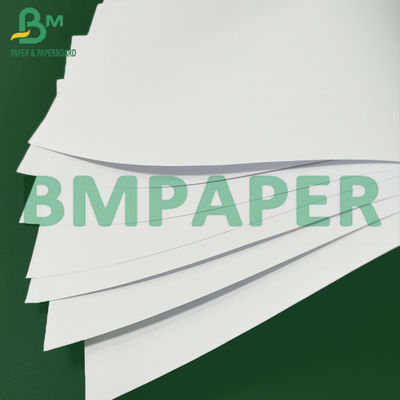 편지 맨 위 인쇄를 위한 50gsm 53gsm 60grs 백색 상쇄 Woodfree Uncoated 종이