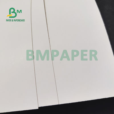 215gsm 230gsm C1S 520mm x 1000mm를 포장하는 담배를 위한 접히는 상자 널