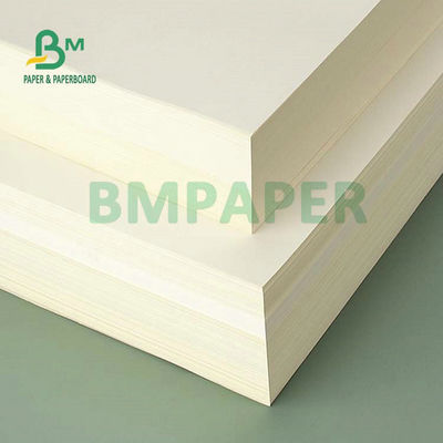 60# 70# 80# 100#LB는 50gsm 내지 300gsm에서 오프셋 인쇄와 책 글을 위한 우드프리 하얀 회사채 교과서용지를 도금하지 않았습니다