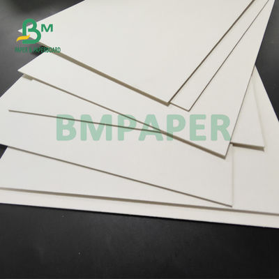1.4MM 1.6MM 백색 흡수용 종이 고 흡수성 70 x 100cm