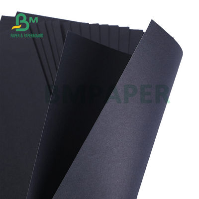 150gm 200gm 선물 포장용 블랙 크래프트 종이판 70 x 100cm 좋은 딱딱함