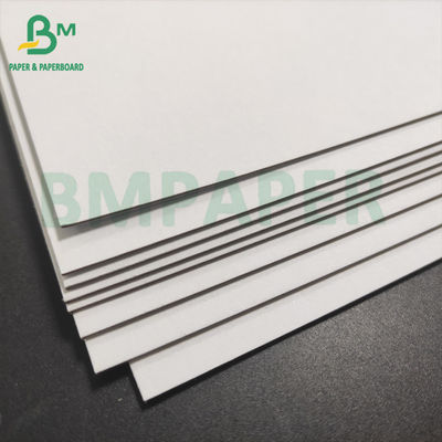 부착되지 않은 흰색 평면 카드보드 장 1.5mm 2mm 두꺼운 포장용 삽입