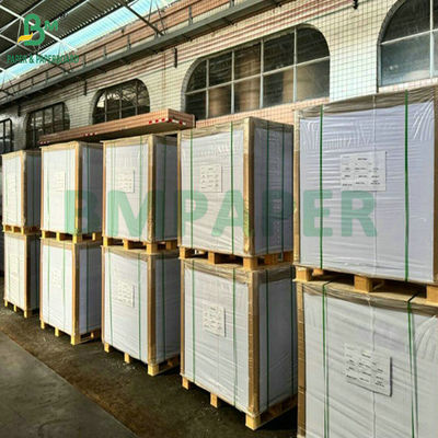 900 × 1194mm 100% 순수 흰색 0.6MM 0.7MM 두께 흡수용 종이