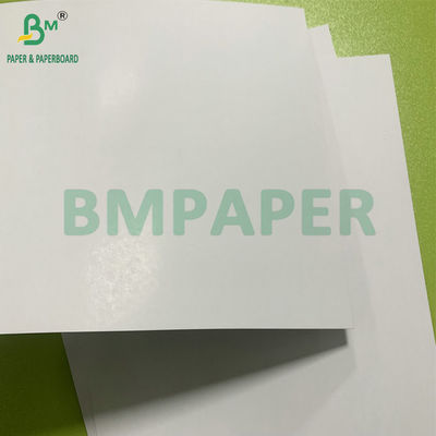 부드러운 밝기 310gm 320g 고 투명성 블랙 코어 포커 게임 종이