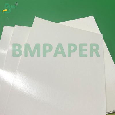 60GSM 80 GSM 액수성 플라스틱 자유 종이 뚱뚱하고 수질이 강한 햄버거 포장 패스트 푸드 포장 베이킹 종이