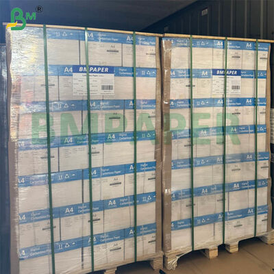 88gm CFB 흰색 NCR 탄소 없는 복사용 종이 A4 형의 파란색 이미지와 210x297mm 크기