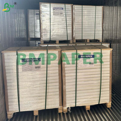 60gsm 65gsm 2 3 층 NCR 탄소 없는 종이 수신용 57 x 87cm 검은색 이미지